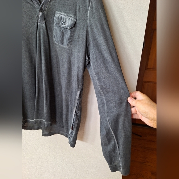 Hugo Boss Mens Raw Edge Collared Henley. Greenish Gray. Size L - Picture 5 of 8